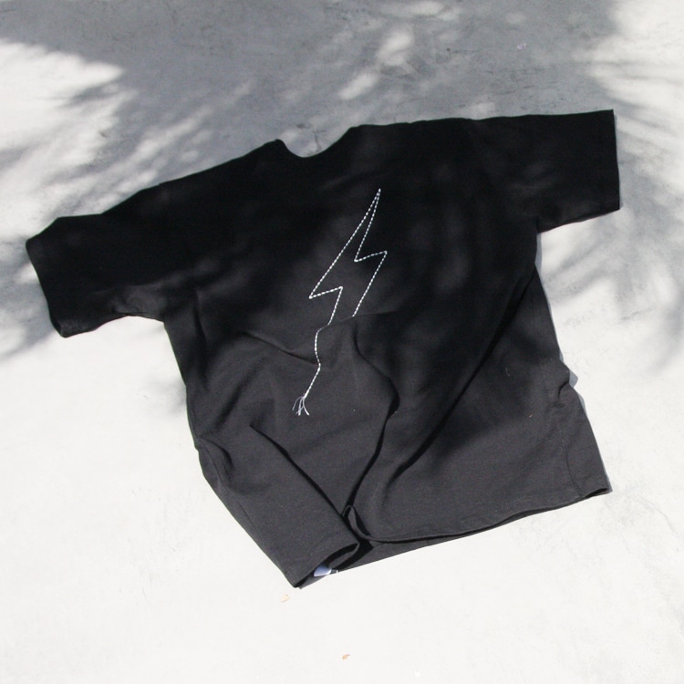 WTW~LIGHTNING BOLT TEE